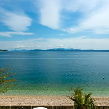 Διαμέρισμα 3